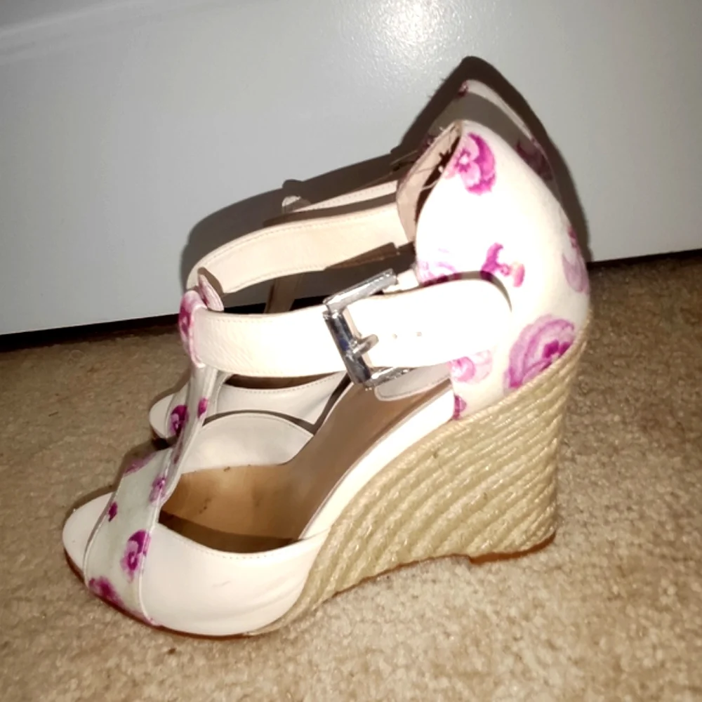 COLE HAAN Air Zoe White Leather Pansy Fabric Print Wedge